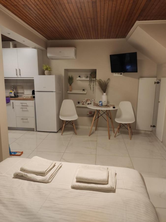Elise Corfu City Apartment ภายนอก รูปภาพ